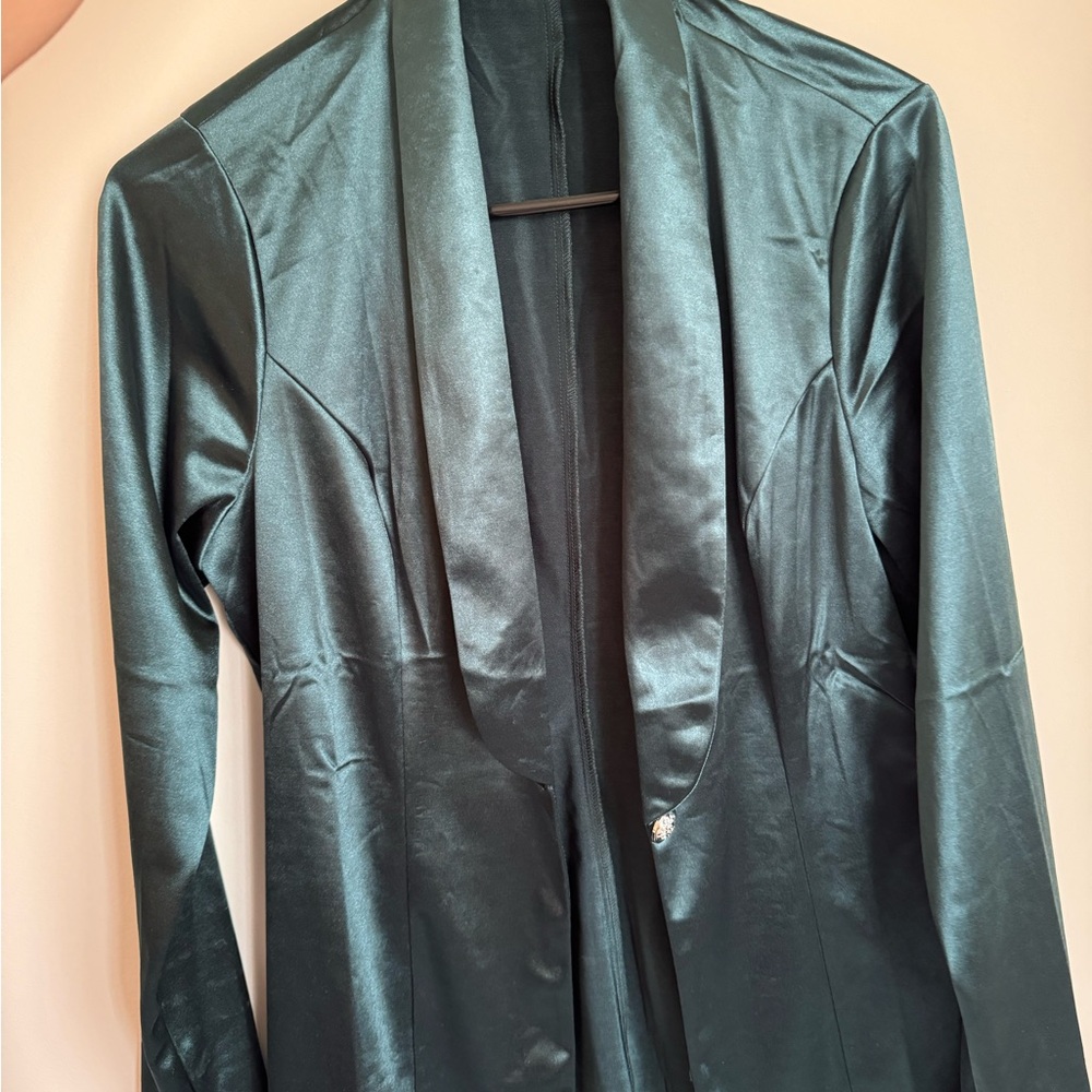 Satin blazer, worn once